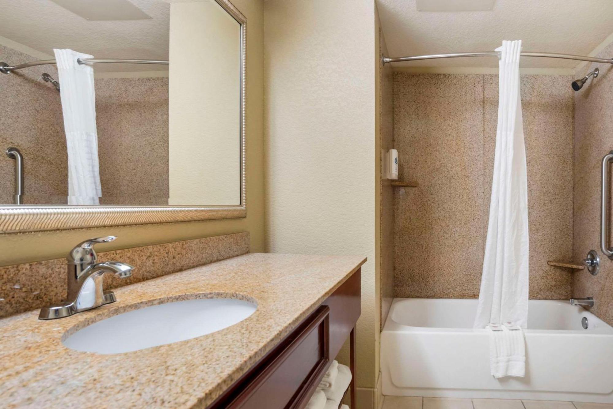 Comfort Inn & Suites Daphne Spanish Fort - Mobile East Exteriér fotografie